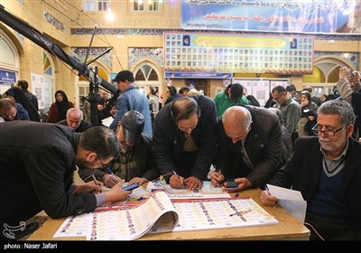 İran seçimlerinden kareler