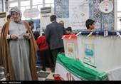 مشارکة واسعة فی الانتخابات الإیرانیة من قبل أهالی محافظة خوزستان وکردستان