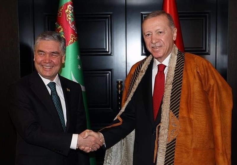 دیدار رئیس جمهور ترکیه و رهبر ملی ترکمنستان در آنتالیا