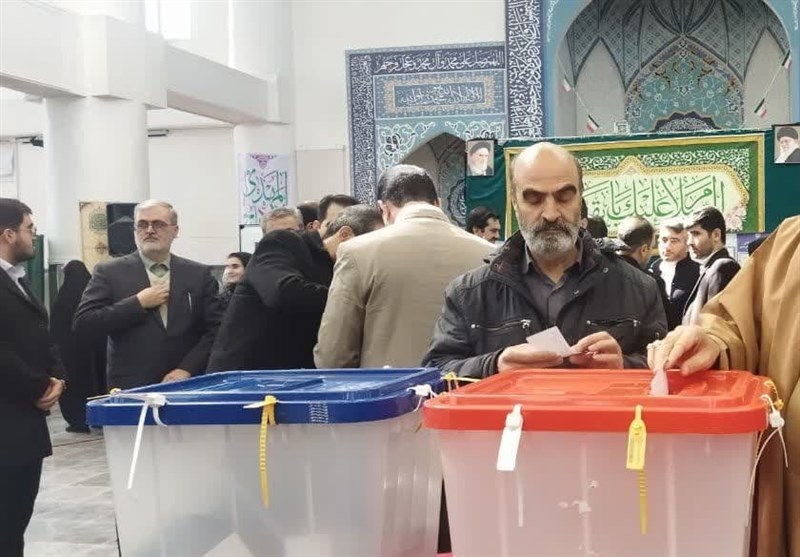 روایت حضور پرشور مردم شهرستان‌های استان تهران در پای صندوق‌های رأی + فیلم
