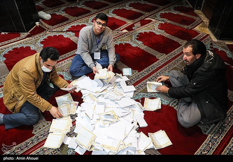 شمارش آرا انتخابات در شعب اخذ رأی تهران- عکس خبری تسنیم