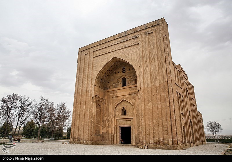 گنبد هارونیه- عکس استانها تسنیم