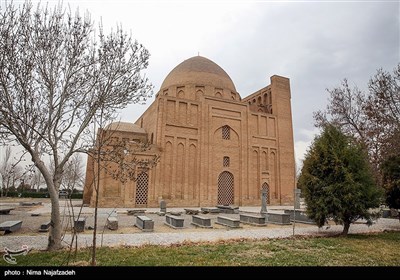 گنبد هارونیه- عکس استانها تسنیم