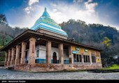 آرمگاه شیخ زاهد گیلانی