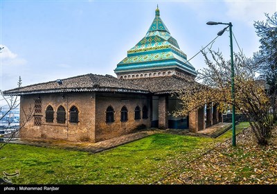 آرمگاه شیخ زاهد گیلانی- عکس استانها تسنیم