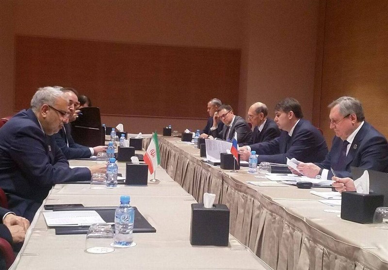 وزیر النفط الإیرانی یلتقی نظیریه الروسی والفنزویلی فی الجزائر