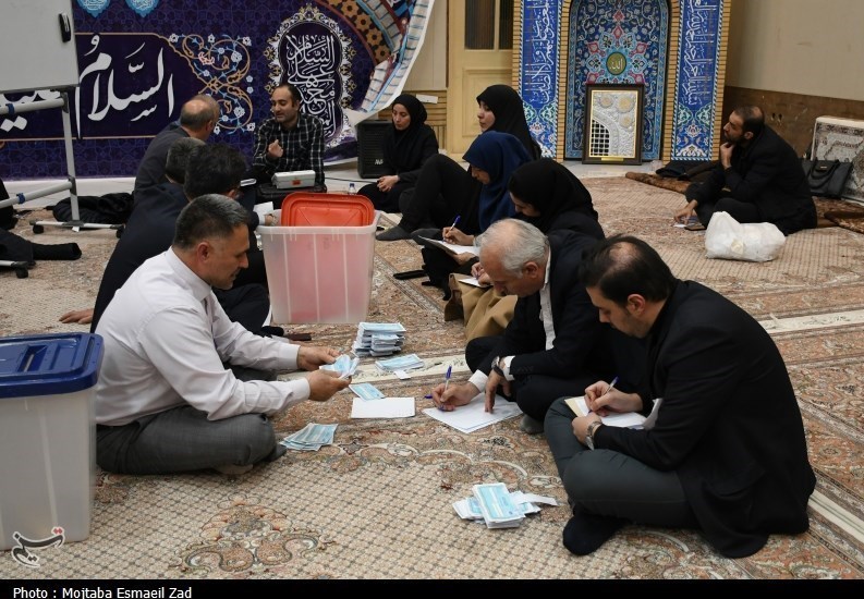 Завершился подсчет голосов на выборах исламского консультативного совета в 3501 отделении в Тегеране + имена первых 30 кандидатов