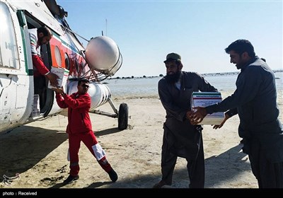 سیل کمک‌های مردمی و گروه‌های جهادی برای سیل زدگان بلوچستان