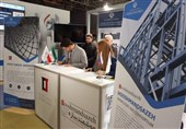 Iranian, Russian Firms Sign MoUs in New Construction Technology Field