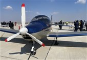 گشایش ‌نمایشگاه صنعت هوانوردی ایران/ پرواز جنگنده‌های نظامی برای مردم + فیلم و تصاویر