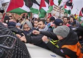اعتراضات ضد اسرائیلی همزمان با حضور رئیس رژیم صهیونیستی در هلند