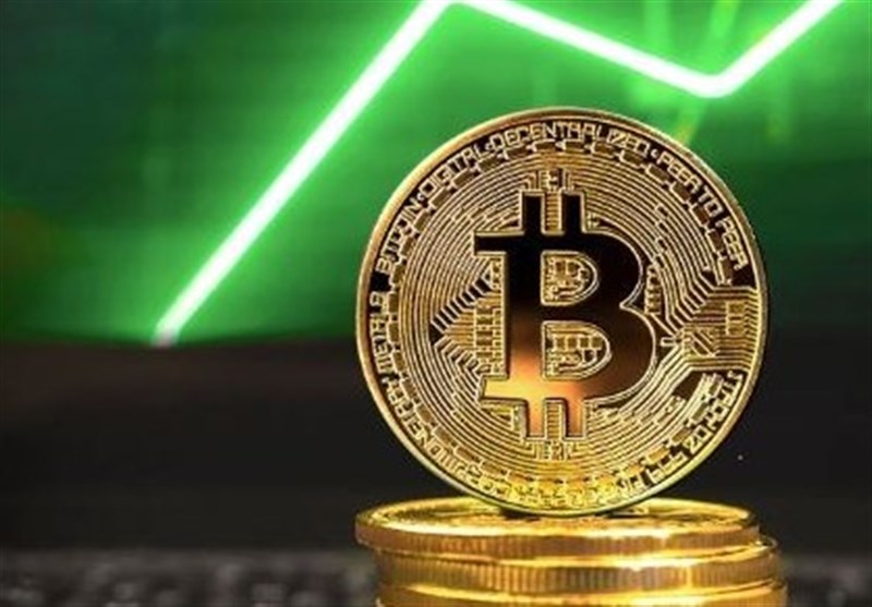 Bitcoin Price Exceeds $71,000 for 1st Time: Report