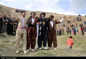 پیشواز نوروز در روستای آویهنگ - کردستان