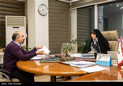 تنهایی , تنها شهردار زن تهران