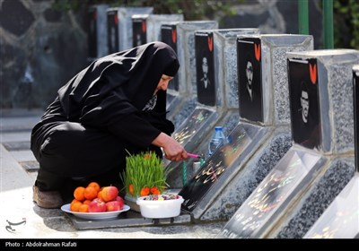 زیارت اهل قبور در پنجشنبه آخر سال در همدان