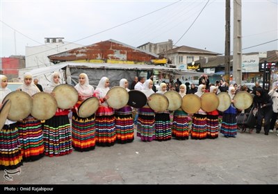 استقبال از نوروز با کارناوال شادپیمایی در کلاچای رودسر