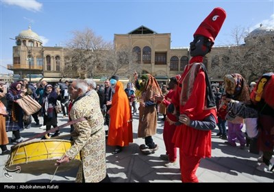 کارناوال شادی و عروسکی نوروز در همدان