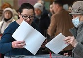 واکنش‌ها به انتخابات ریاست جمهوری در روسیه/ پوتین آنلاین رأی داد