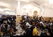 ضیافت افطاری در حرم مطهر رضوی