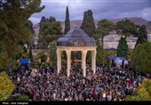 ثبت رکورد بیشترین بازدید نوروزی از آرامگاه حافظ