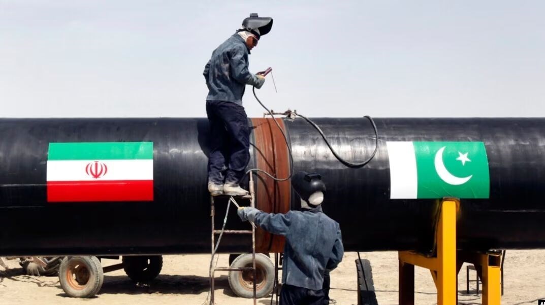 Пакистан: Мы продвигаем газопровод с Ираном