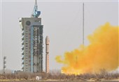 چین ماهواره‌های نظارت بر جو و فضا را پرتاب کرد