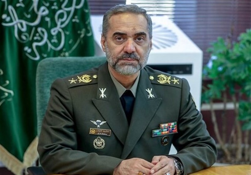 שר ההגנה האיראני: נהיה עדים לקפיצה בייצוא של ציוד ונשק בשנה החדשה