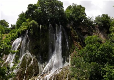 لرستان| جاری‌شدن آبشارهای پلکانی در آمازون ایران
