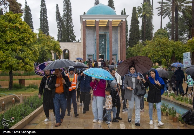 بازدید بیش از 4 میلیون مسافر از اماکن مذهبی و تاریخی فارس