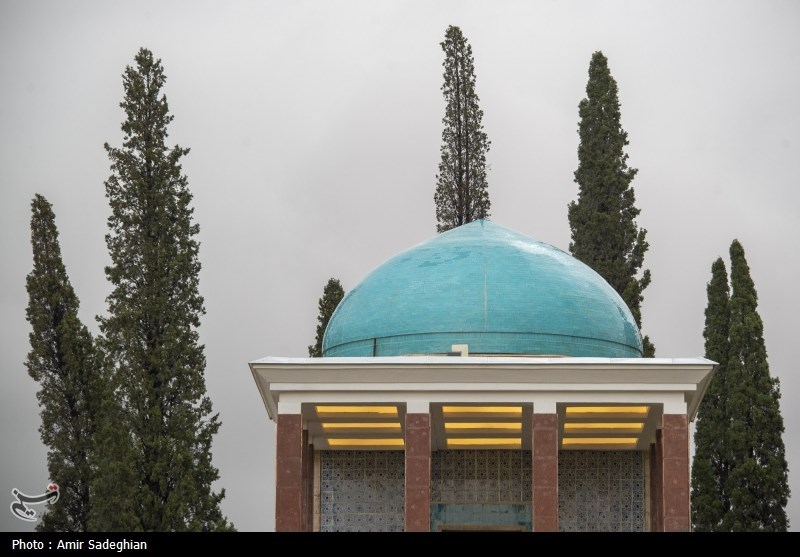 Tomb of Saadi in Iran&apos;s Shiraz