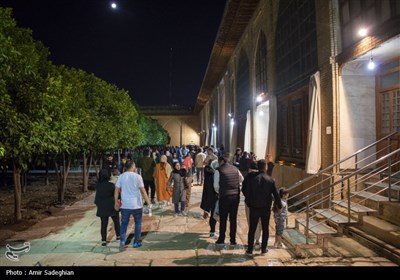 مسافرین نوروزی در مجموعه ارگ کریمخان زند-شیراز