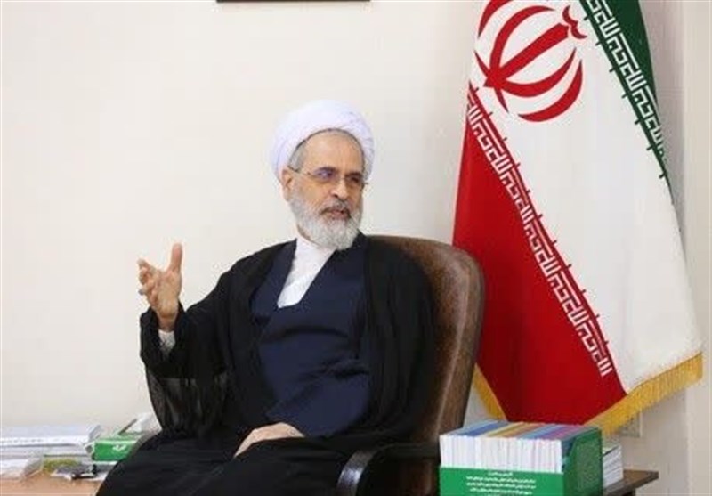امام خمینی(ره) فصل جدیدی در تاریخ را از فیضیه قم رقم زد