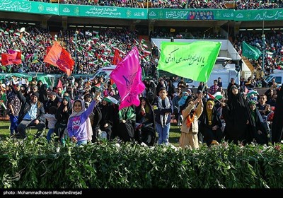 Большое празднование дня рождения Имама Хасана (мир ему) на стадионе Азади