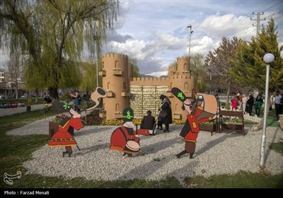 Путешественники в Керманшахе во время праздников Навруз