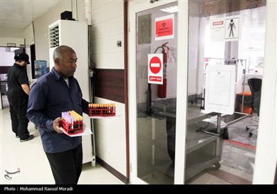 اهدای خون در شب بیست و یکم ماه رمضان - بندرعباس