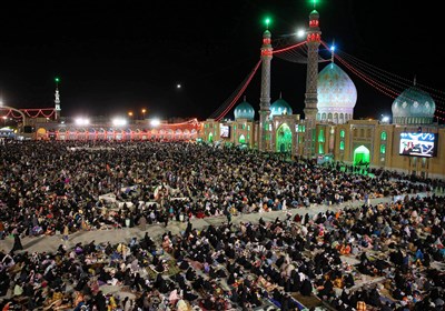 تصاویر هوایی از شکوه مراسم شب قدر در مسجد جمکران