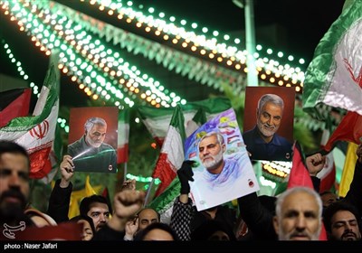 تجمع مردم تهران در محکومیت ترور سرداران و افسران ایرانی
