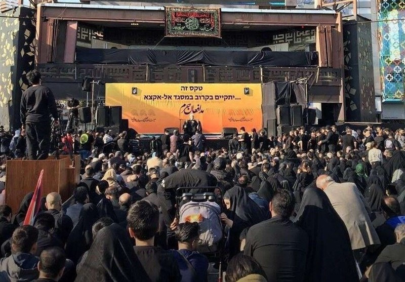 اجتماع مدافعان حرم در میدان امام حسین(ع)
