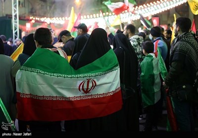 Собрание жителей Тегерана, осуждающих убийство иранских генералов и советников в Дамаске
