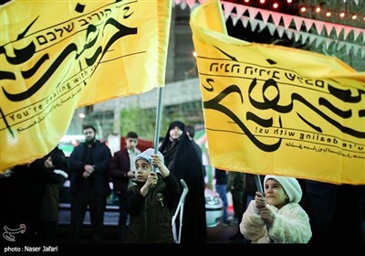 Собрание жителей Тегерана, осуждающих убийство иранских генералов и советников в Дамаске