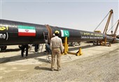 Pakistan Emphasizes Importing Natural Gas from Iran despite US Sanctions