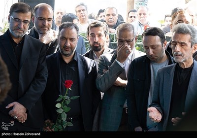 تشییع شهید گمنام دفاع مقدس در وزارت اقتصاد