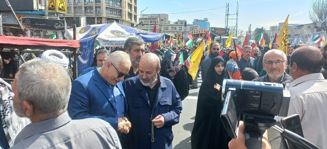 حضور شخصیت‌های مهم کشوری و لشکری در مراسم راهپیمایی روز قدس تهران