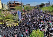 حضور حماسی و باشکوه مردم قم در راهپیمایی روز قدس + فیلم