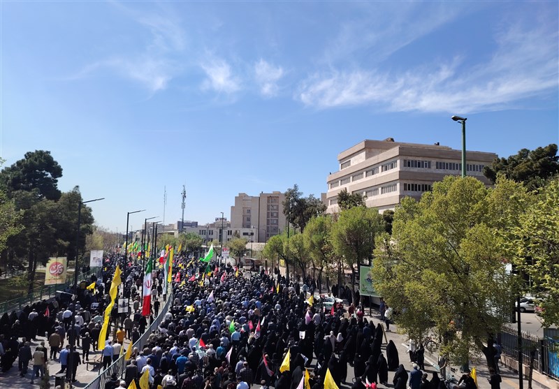 راهپیمایی پرشور مردم استان تهران در روز قدس + فیلم و تصاویر