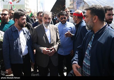 محسن رضایی در راهپیمایی روز قدس و تشییع پیکر شهدای حمله رژیم صهیونیستی