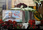 إقامة مراسم تشییع جثمان الشهید زاهدی فی أصفهان وسط إیران