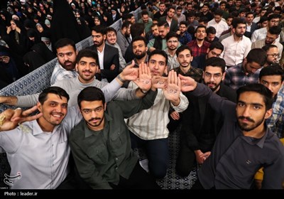 دیدار رمضانی دانشجویان با رهبر معظم انقلاب