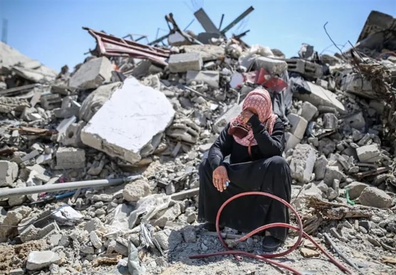 Palestinians Return to Devastation in Khan Younis after Israeli Withdrawal
