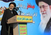 امام جمعه بیرجند: امروز انقلاب ایران جهان را بیدار کرد
